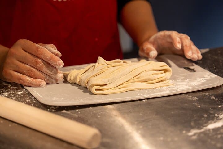 Kyoto Udon and Tempura Cooking Class with Professional Chefs — photo 2