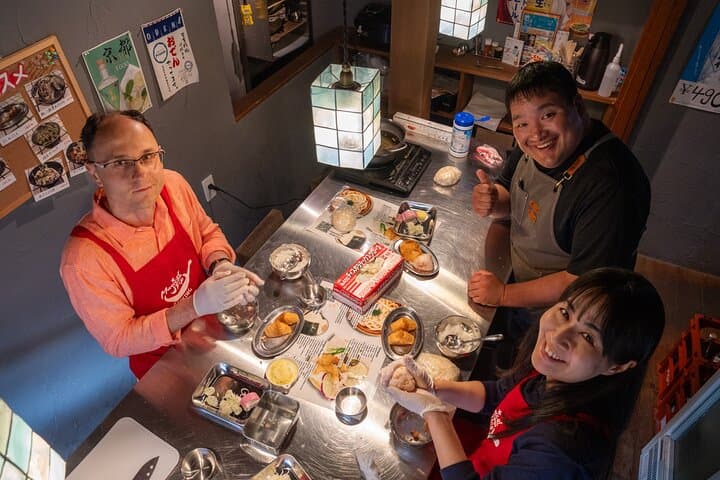 Kyoto Udon and Tempura Cooking Class with Professional Chefs — photo 3