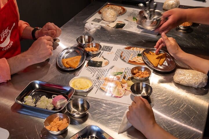 Kyoto Udon and Tempura Cooking Class with Professional Chefs — photo 10