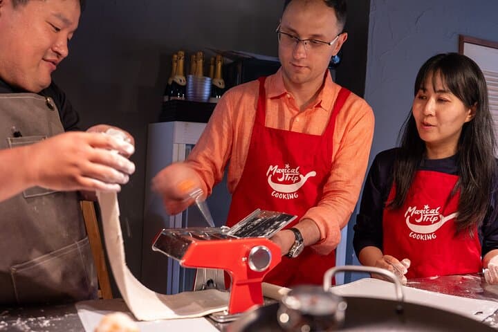 Kyoto Udon and Tempura Cooking Class with Professional Chefs — photo 14