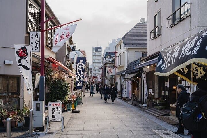 Tokyo Time Machine Exploring Old School Monzen Nakacho — photo 7