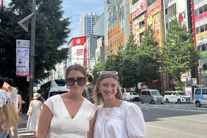 Explore Maidreamin Akihabara Walking Tour — photo 15