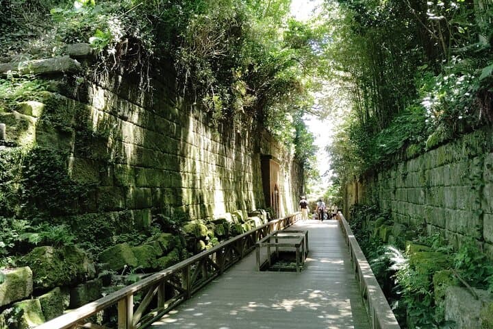 Yokosuka: Guided Island Tour to Sarushima’s Forgotten Fort — photo 14