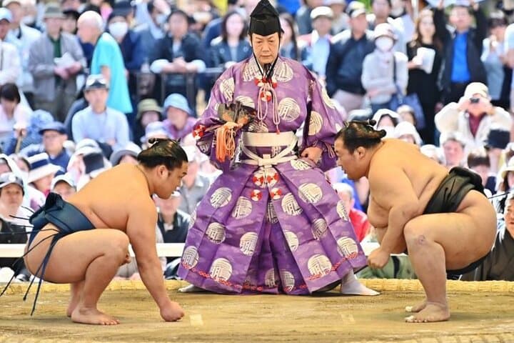 Official Sumo Tournament Ticket with Guided Experience in Tokyo — photo 2