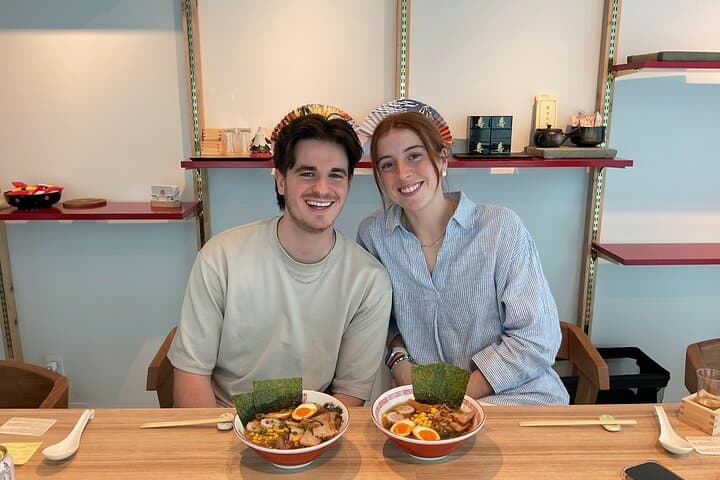 Cozy Tokyo Class: Ramen, Sushi, Sake Pairing & Cultural Exchange — photo 8