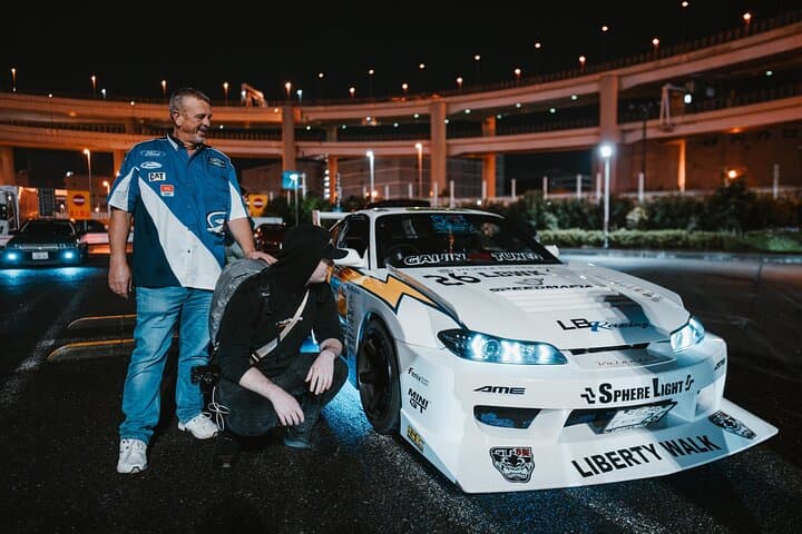 Tokyo Daikoku Parking Area Tour & JDM Night Car Meet Experience — photo 5