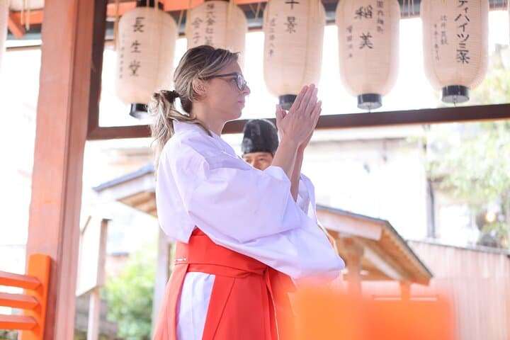 Miko Small Group Experience at Takenobu Inari Jinja Shrine — photo 2