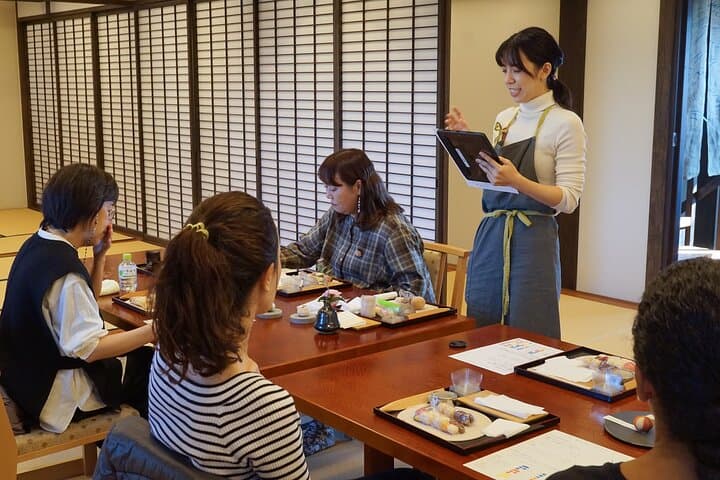 Traditional Japanese Sweets “Nerikiri” Experience with Matcha Tea — photo 3