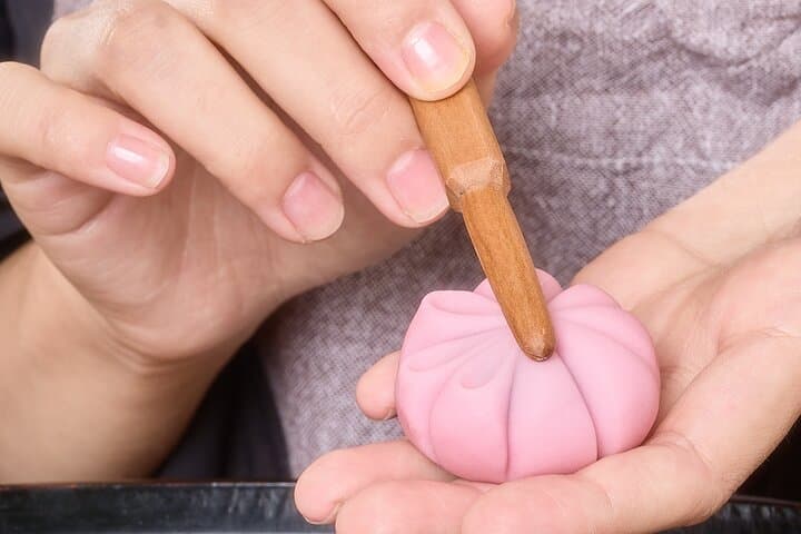 Traditional Japanese Sweets “Nerikiri” Experience with Matcha Tea — photo 7