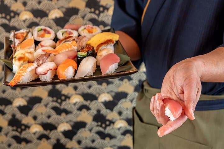 Osaka Sumo Experience: Live Show, Try Sumo & Hot Pot Meal — photo 18