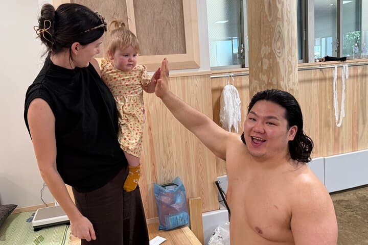 Authentic Sumo Practice Watch with a Specialist Reporter — photo 9
