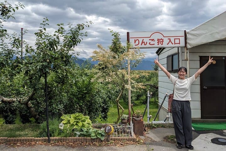 Explore Hidden Japan: Obuse Bike Tour & Orchard Picnic — photo 8