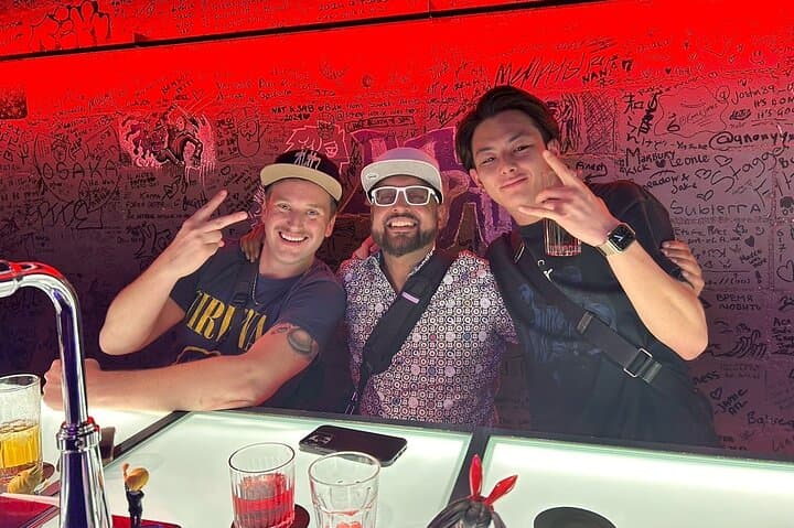 Osaka American village Bar hopping tour — photo 20