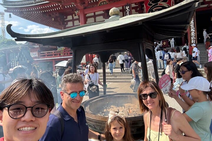 Time Travel in Tokyo Explore Old Town Asakusa and Local Food — photo 10