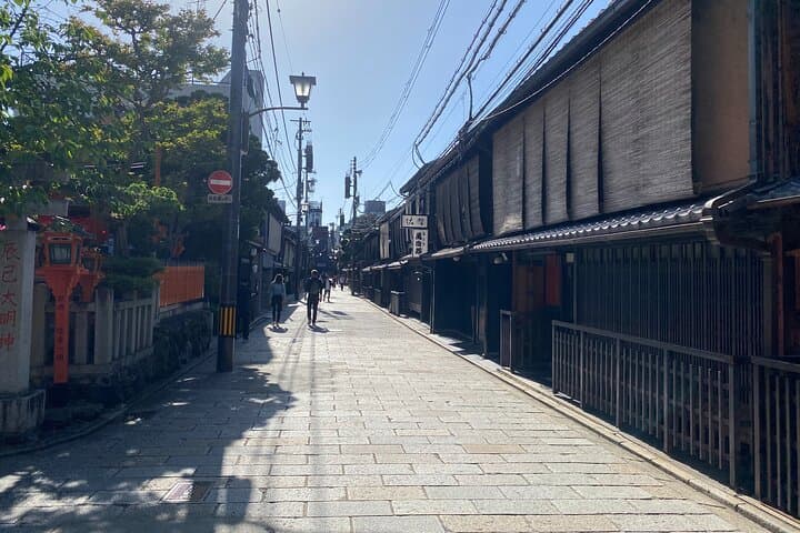 Kyoto Night Food Tour Explore Kiyamachi's Culinary Delights — photo 3