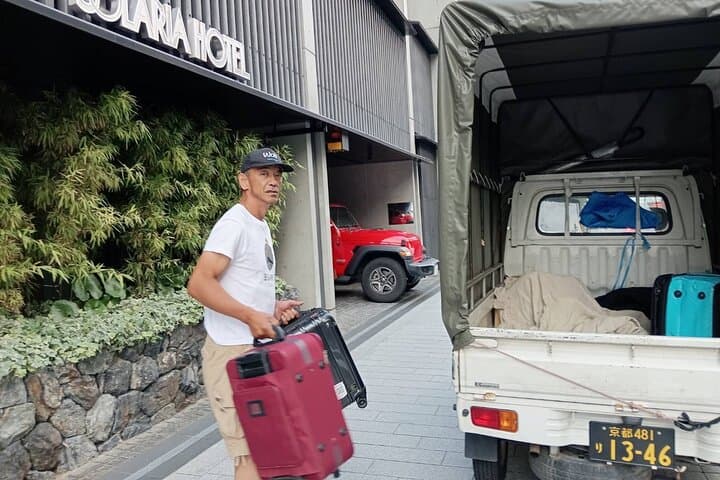 Private Kyoto Luggage Transportation — photo 2