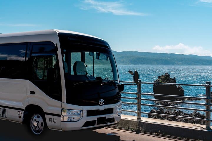 Niseko,Hirafu-CTS Private Airport transfer by Mini Bus