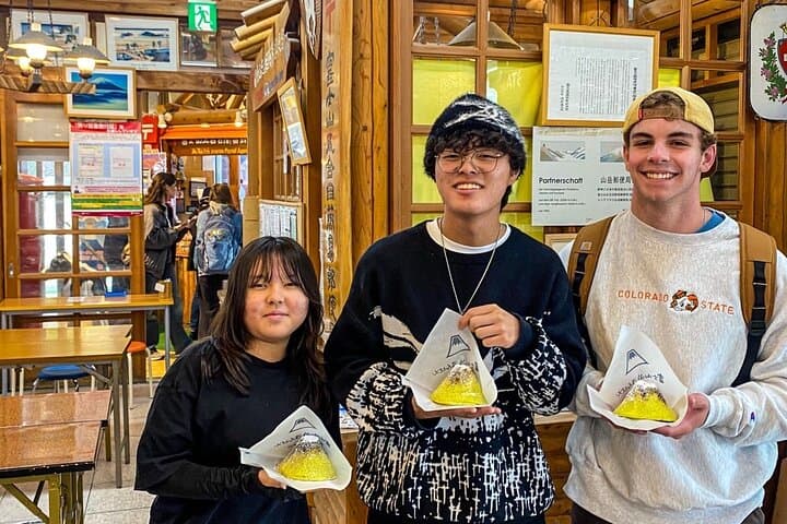 Hidden Fuji drive tour with a Local English speaking guide — photo 17