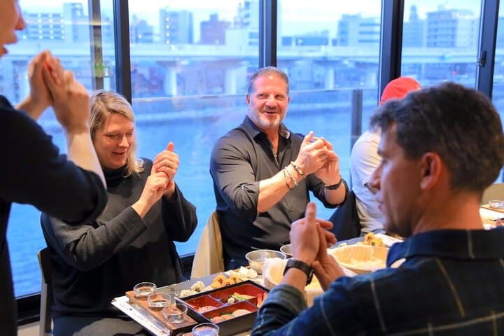 Sushi Making Tokyo with Traditional Rickshaw Ride Tour in Asakusa — photo 4