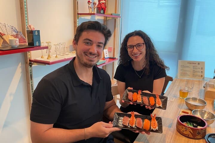 Cozy Tokyo Class: Ramen, Sushi, Sake Pairing & Cultural Exchange — photo 17
