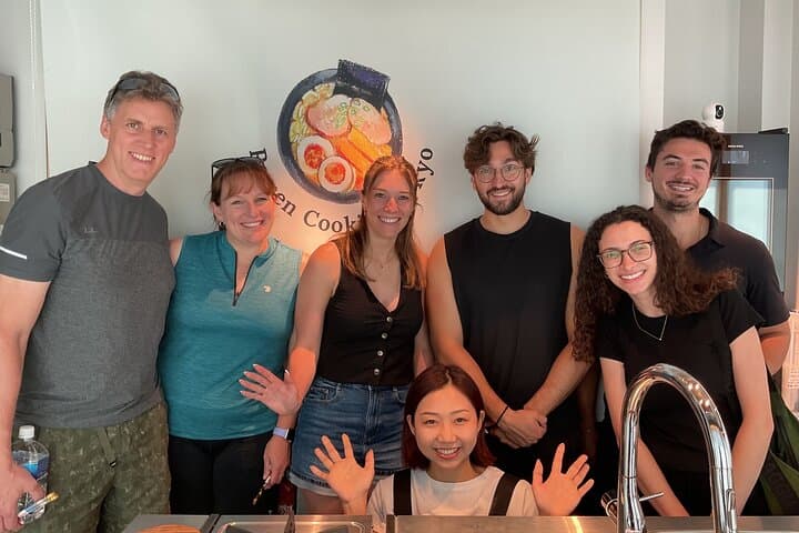 Cozy Tokyo Class: Ramen, Sushi, Sake Pairing & Cultural Exchange — photo 1