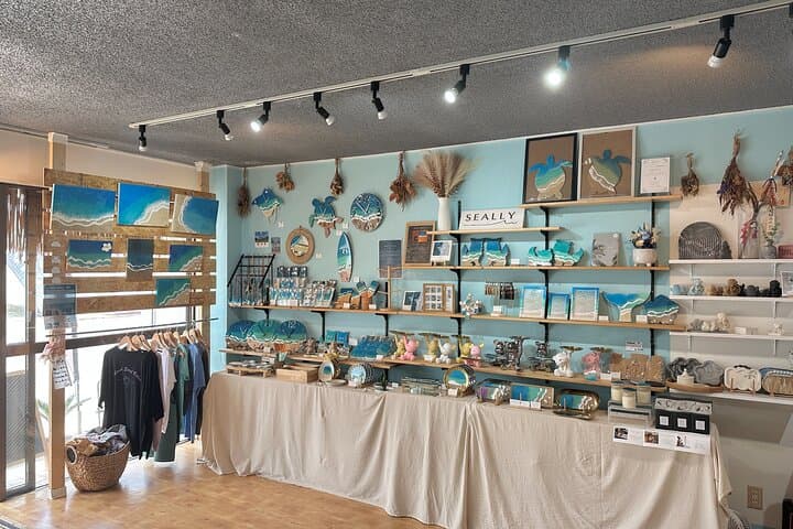 Resin Art Experience in Ishigaki Island — photo 11