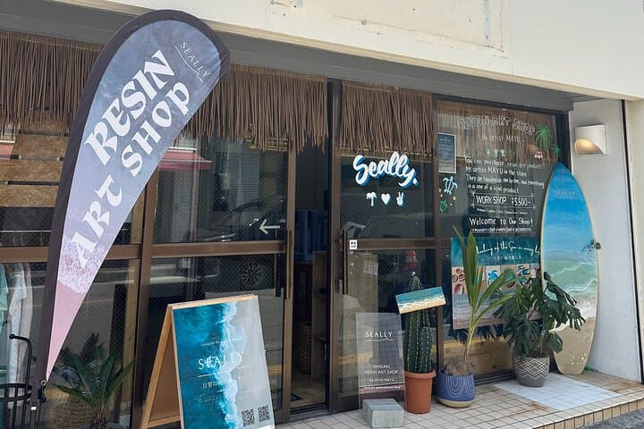 Resin Art Experience in Ishigaki Island — photo 12