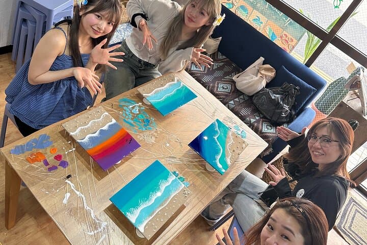 Resin Art Experience in Ishigaki Island — photo 6