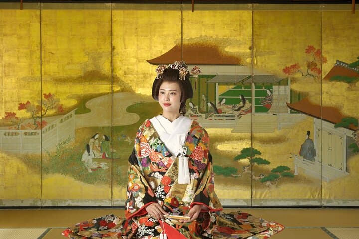Private Kyoto Photography and Dress-up Adventure (Ooku Plan)