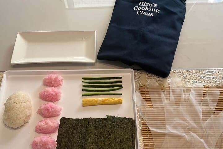 Making decorative sushi rolls near Tokyo Skytree — photo 8