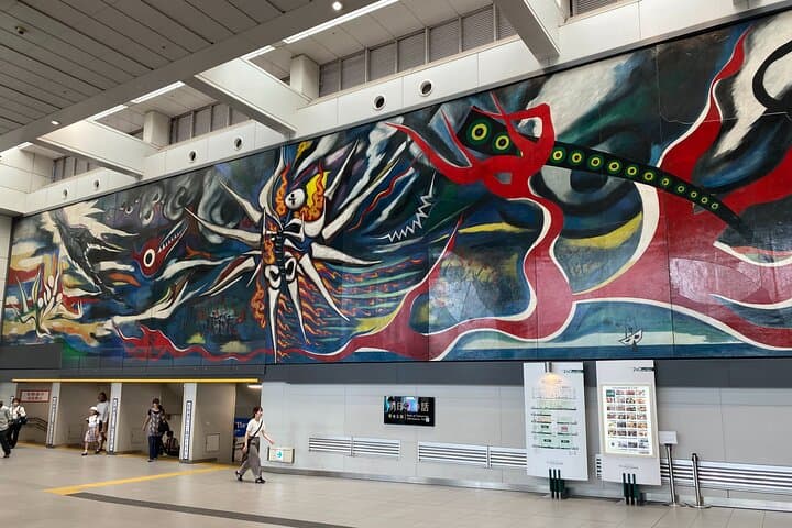 Shibuya Walking Tour: Crossing, Hidden Streets & Local Culture — photo 8