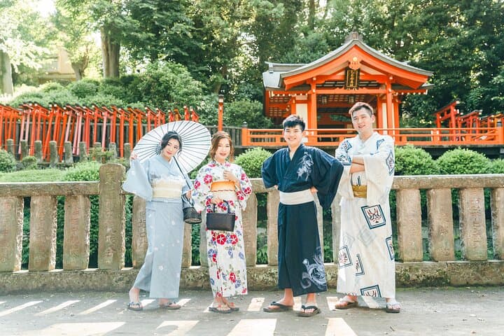 Tokyo City Travel Photoshoot with Professional Photographer — photo 1