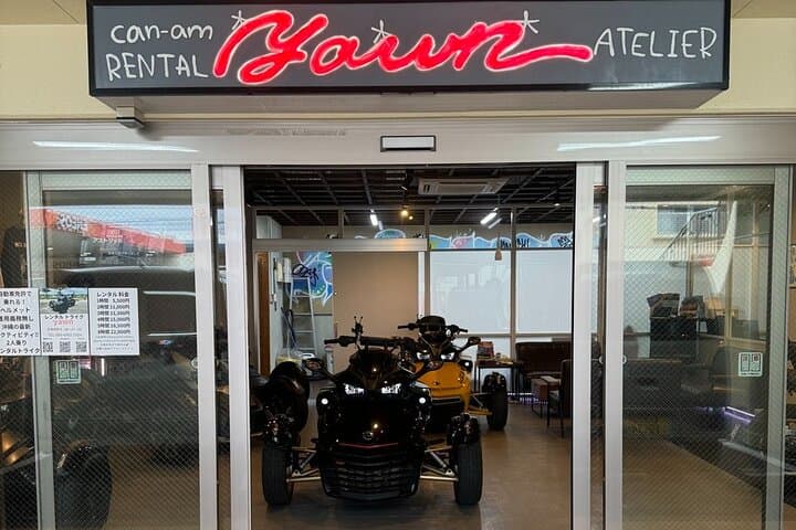 Scenic Tropical Motorcycle Tour — photo 4