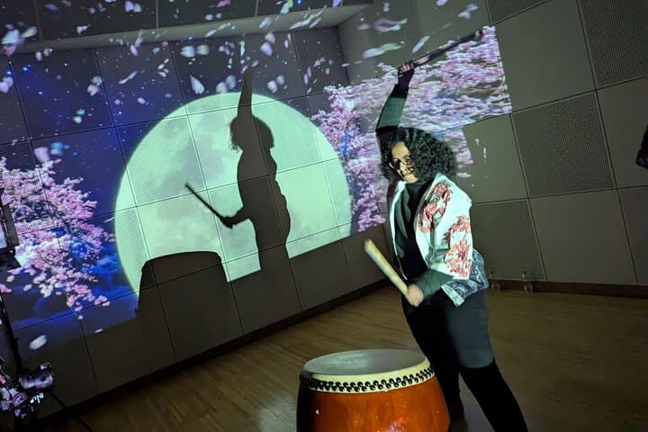 Experience Japanese Culture: Traditional Taiko Drumming — photo 3