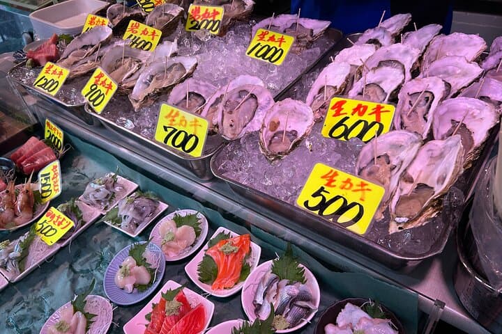 Tokyo Tsukiji Fish Market Tour: 15 Stops & Walk Local Street — photo 14