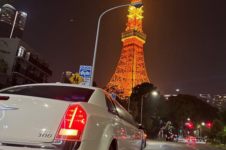 Exclusive Shibuya Experience with Limousine Ride — photo 5