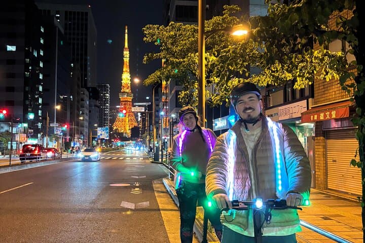 Tokyo: Akihabara E-Scooter Tour with City Landmarks — photo 13
