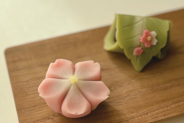 Traditional Japanese Sweets “Nerikiri” Experience with Matcha Tea — photo 10