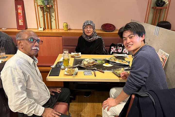 Osaka Highlights and Hidden Streets Walk, Sip and Discover — photo 11