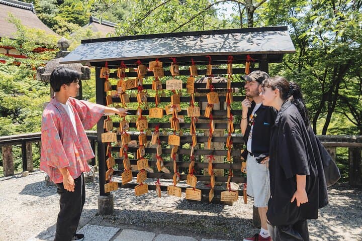 Kiyomizu Walk Tour and Traditional Sake Tasting — photo 17