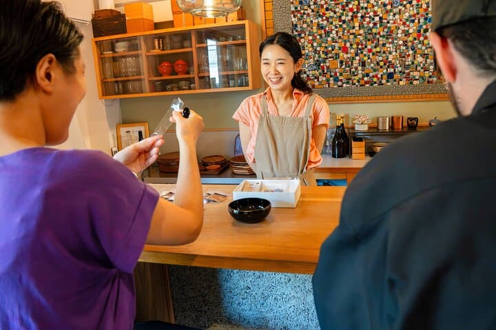 Kiyomizu Walk Tour and Make Your Own Incense Bag — photo 2