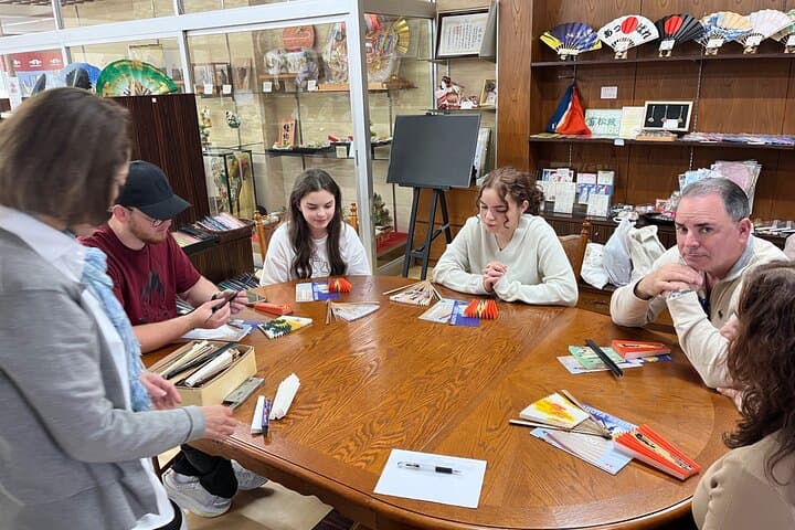 Nagoya Castle, Sword museum and a Hands-On Fan Making — photo 4