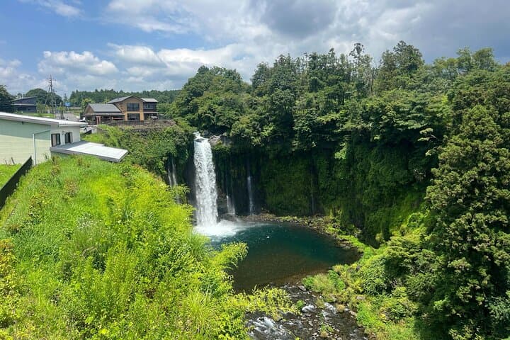 Fuji Area Cultural Highlights Day Tour from Shimizu Port by Car — photo 10