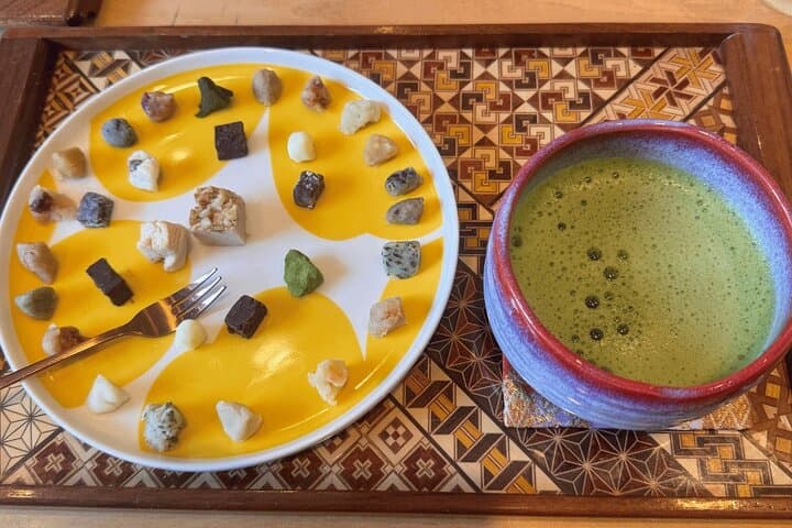 Hakone Valley Hike, Forest Bathing and Wagashi shop (Half-day) — photo 8