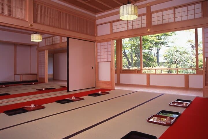 Half Day in Kyoto Arashiyama with Lunch in a Temple Private Tour — photo 11