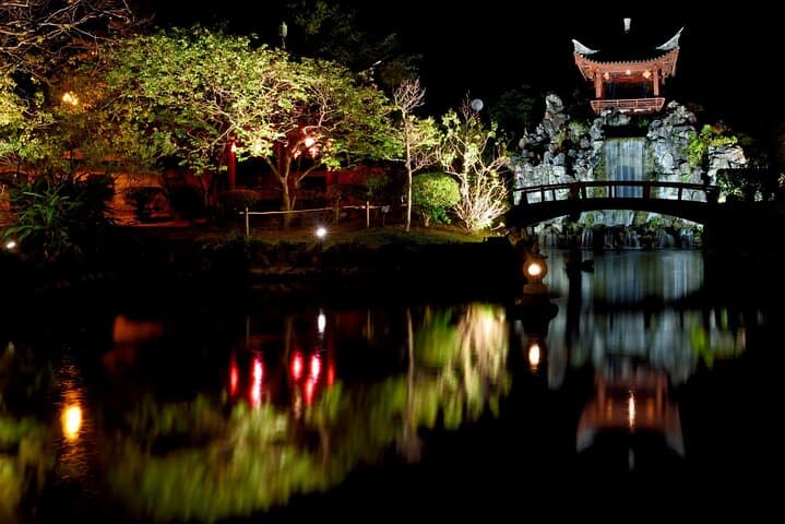 Naha: Step Into Peace at the Historic Fukushuen Garden — photo 5