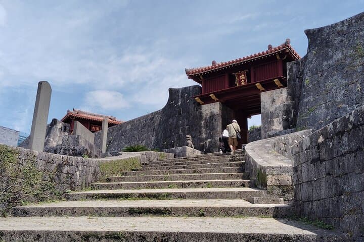 Shurijo Castle & Royal Mausoleum Tour – Ryukyu Kingdom Heritage — photo 15