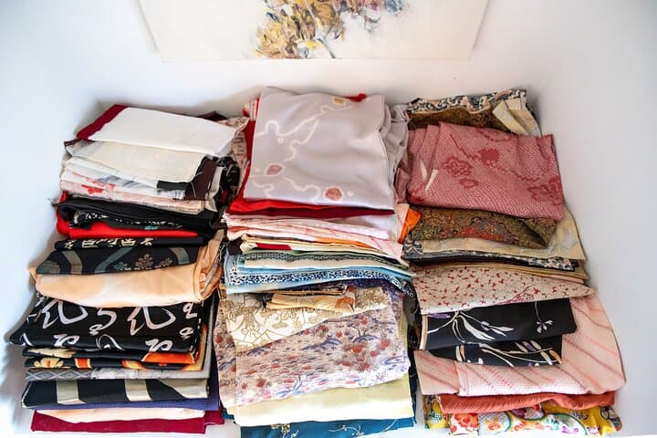 Turn Antique Kimono into Take-Home Interior Art — photo 2