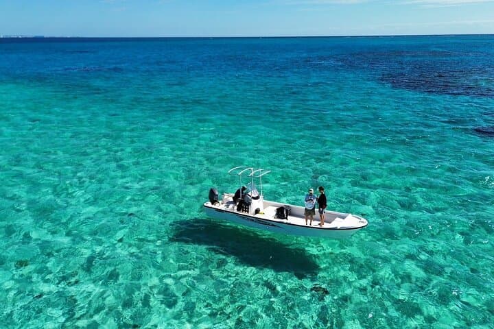 Fishing experience on a private small boat on Ishigaki Island - Meet empty-handed!Fish.Let's eat.~ 【1 day course】 — photo 2