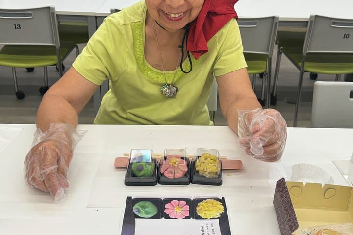 Wagashi Workshop and Tea Ceremony in Kanazawa — photo 2